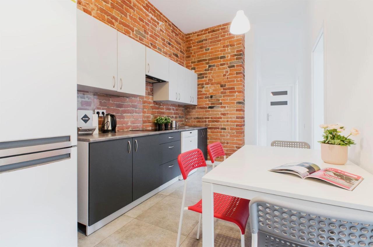 Apartstate Rooms On Wschodnia, 36 Lodź Bagian luar foto